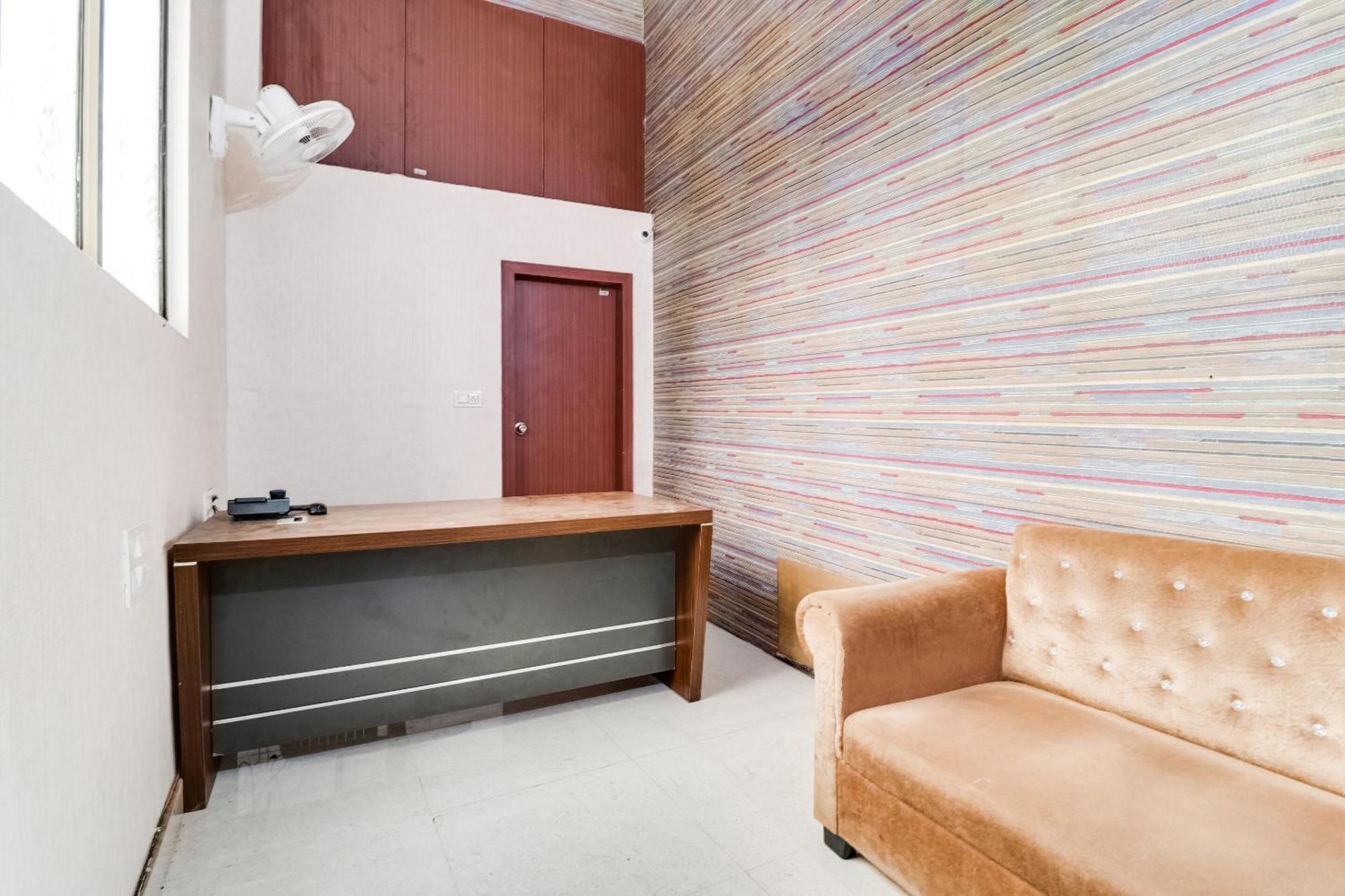 Super Hotel O Rs Inn Gorakhpur Kültér fotó